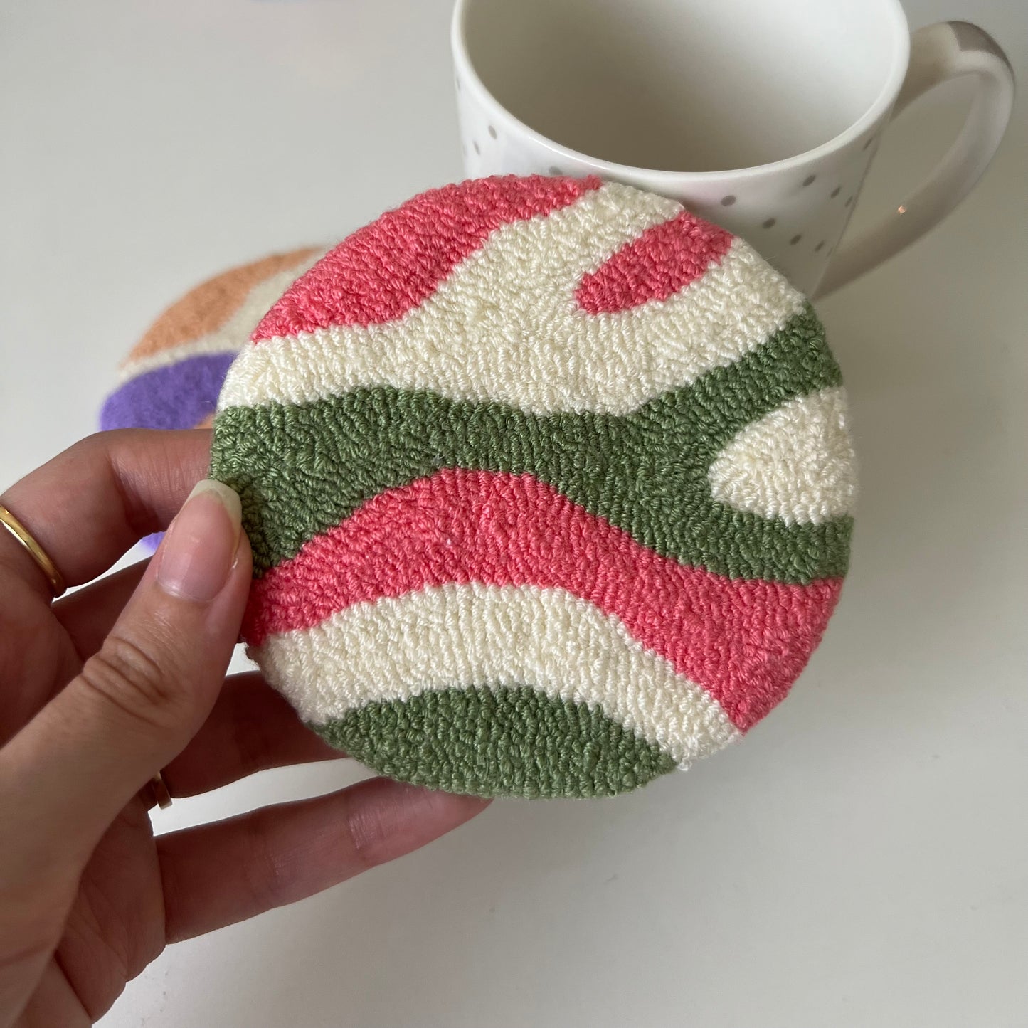 Abstract mug rugs