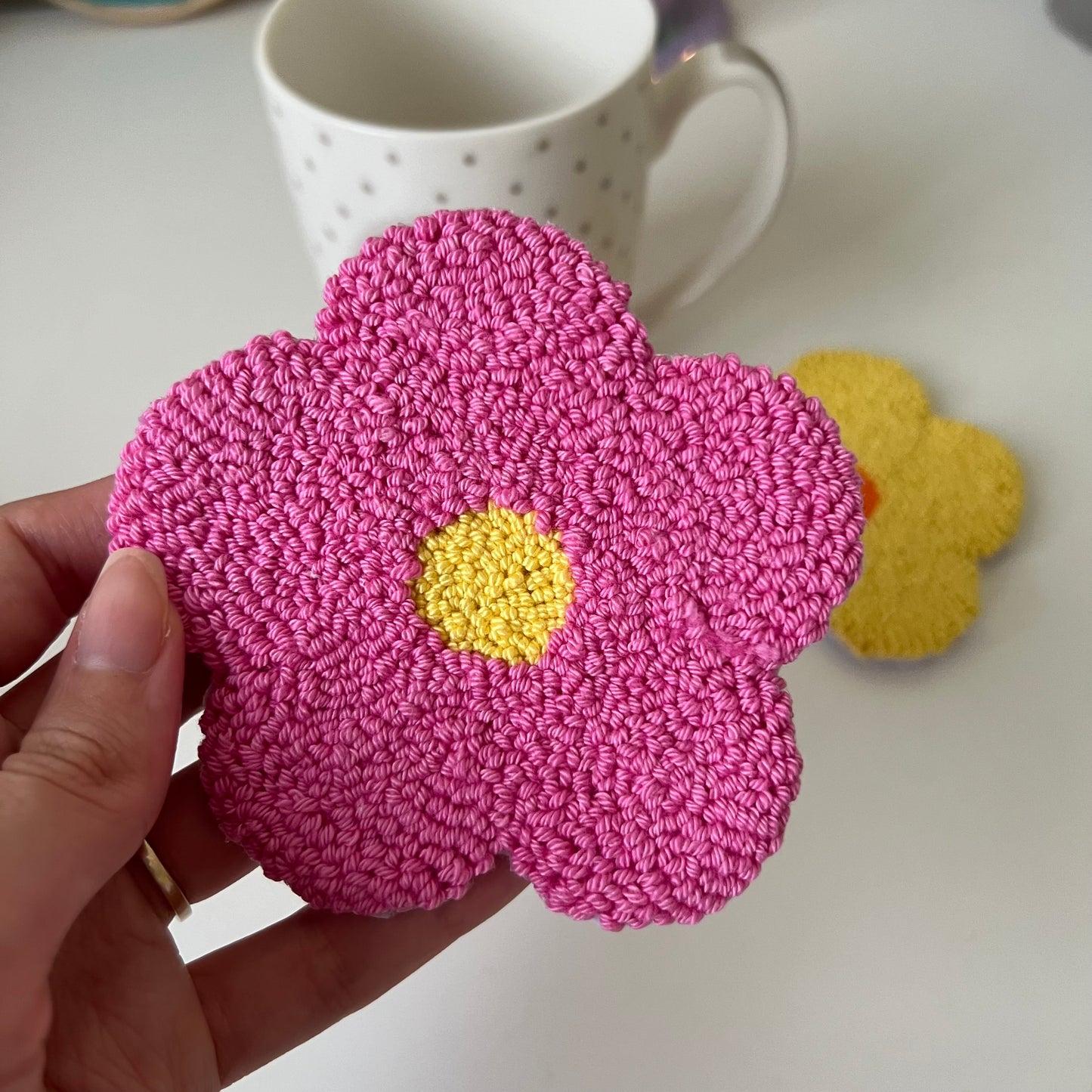 Daisy mug rugs (Cotton)